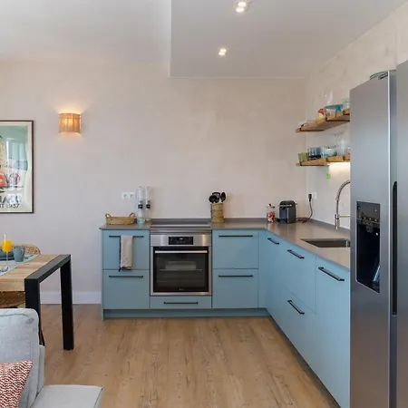 Harbor Luxury - Sea View, , Old Town, 2br , By Rent * 타리파